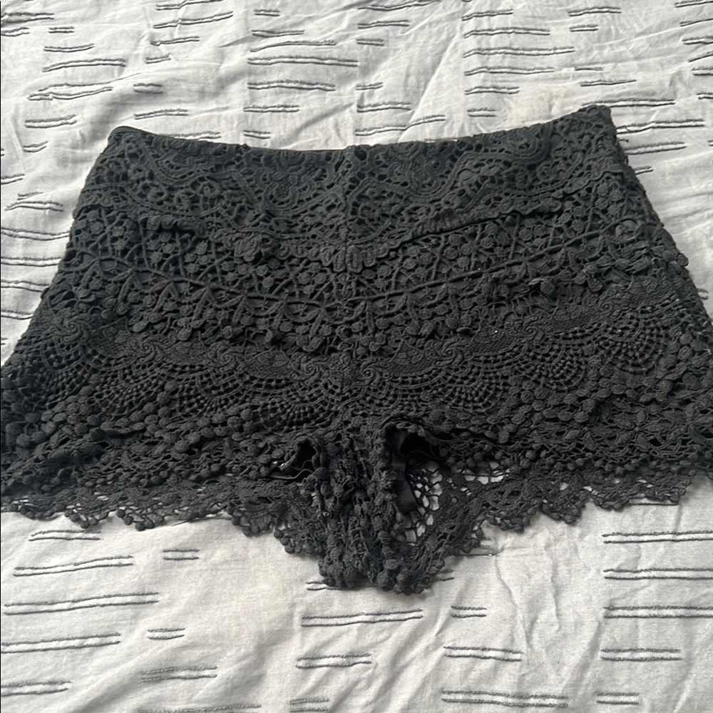 Kimchi Blue Black Lace Shorts